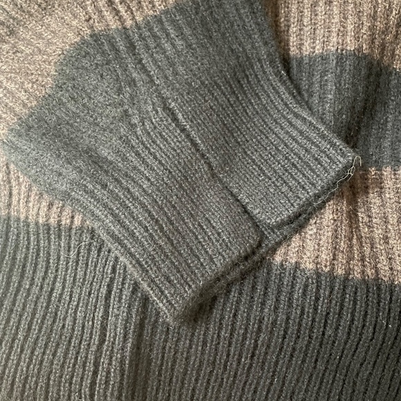 Pierce Cashmere Wide Striped Turtleneck Sweater from Rag&Bone - Picture 11 of 13